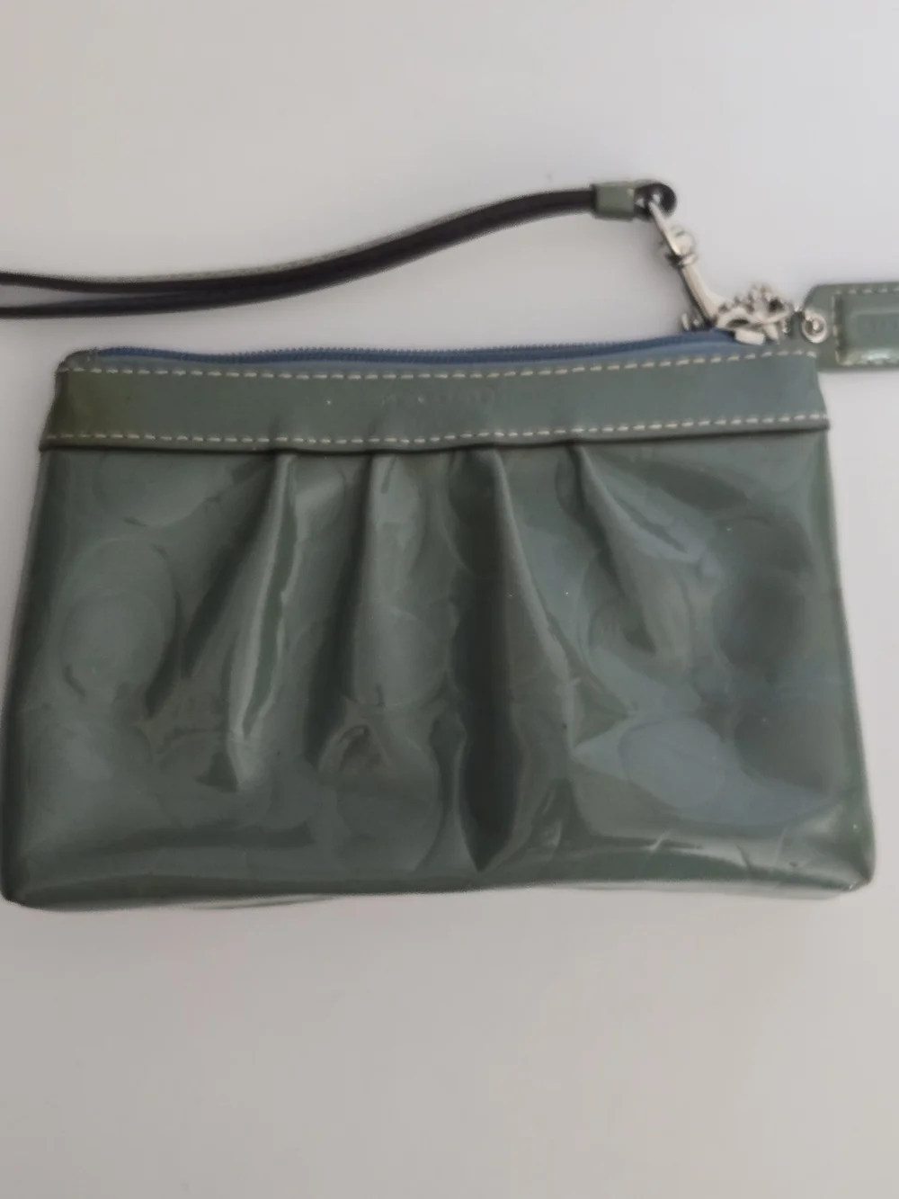 Vtg COACH Y2K Patent Leather Green/Blue Wristlet 7